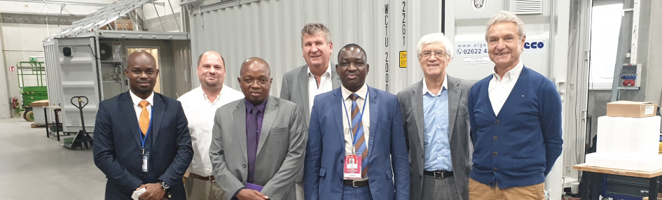 2109 Zimbabwes Minister of Energy visited SET